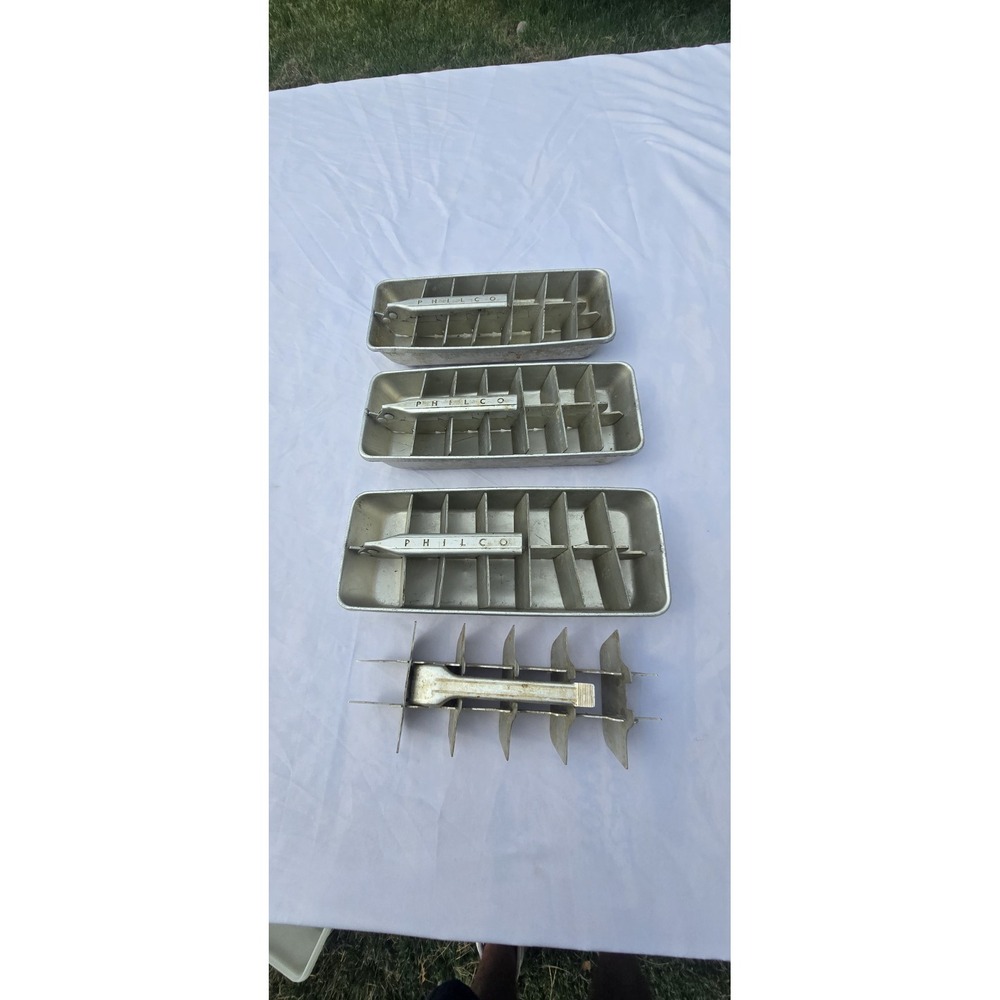 vintage Philco aluminum ice cube trays with lift handles Lot Of 3